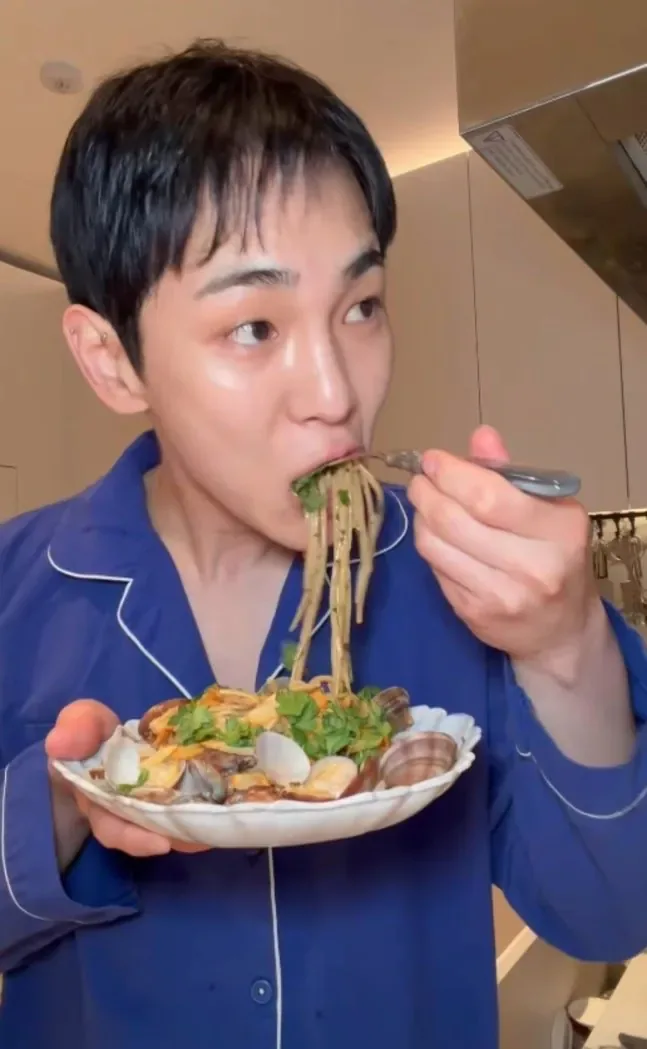 1595.jpg 논란으로 나혼산 하차한 키 근황